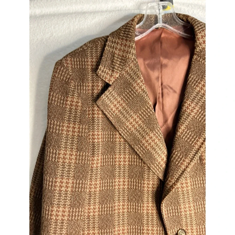 Oakmont Vintage Mens Brown Plaid Two Button Blazer Sport Coat size 44S see pics